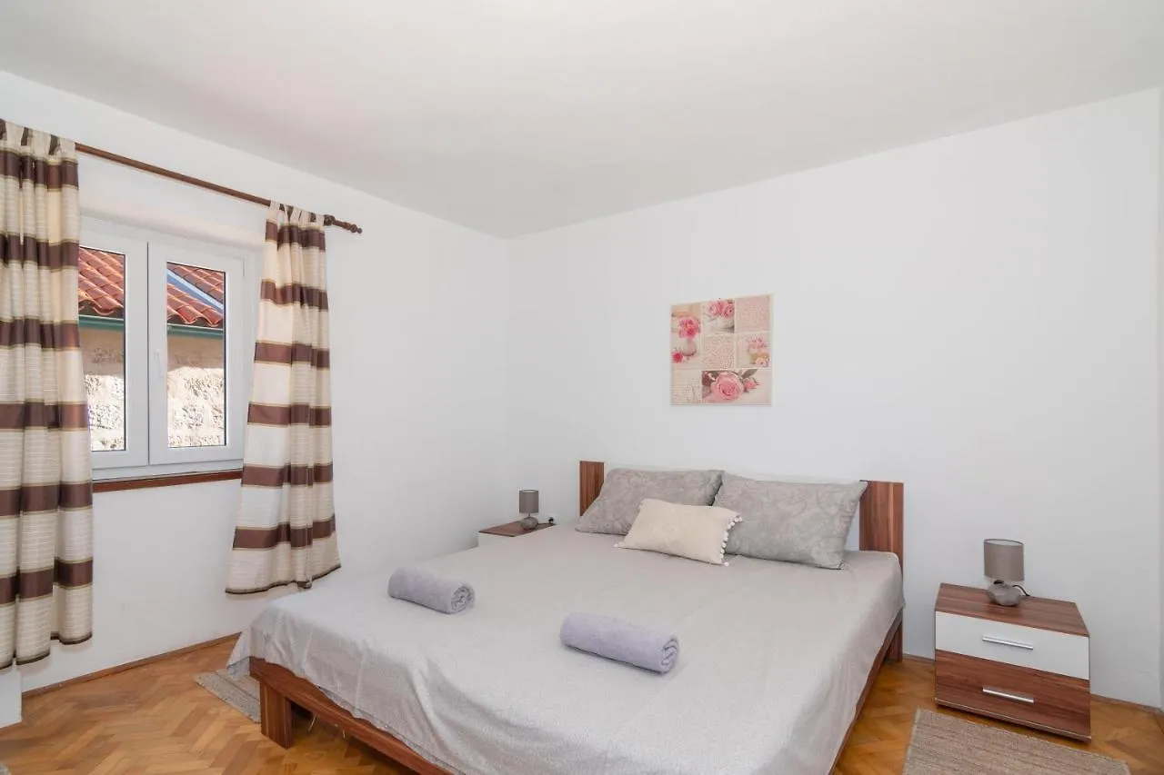 Pag Holiday Home & Terrace Pag Town