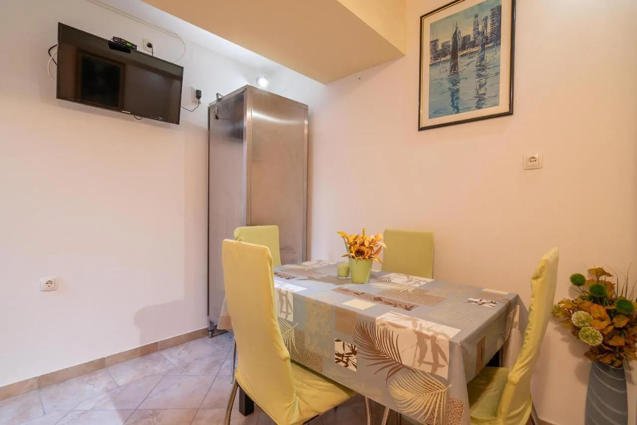 Pag Holiday Home & Terrace Pag Town