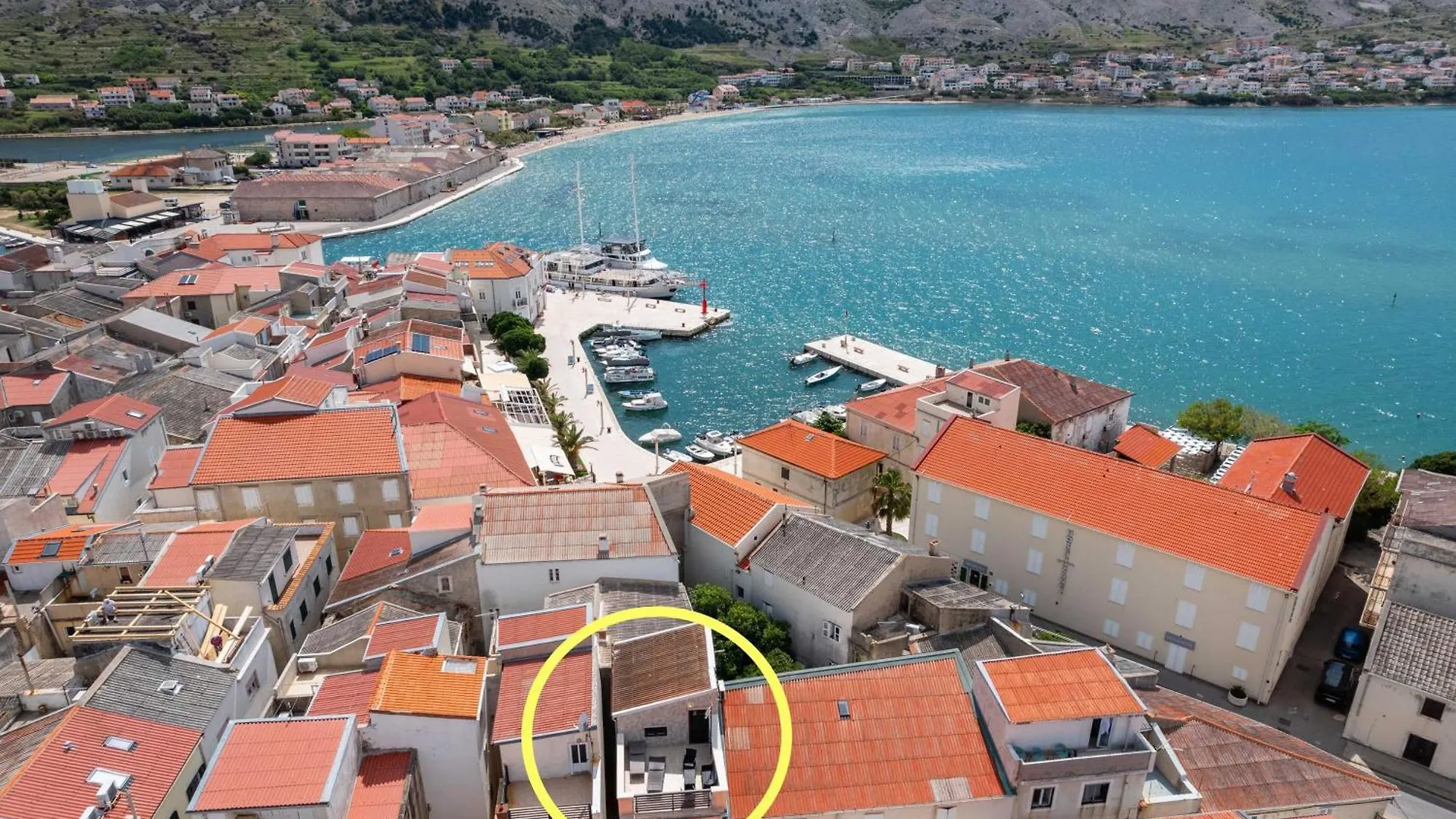 Pag Holiday Home & Terrace Pag Town